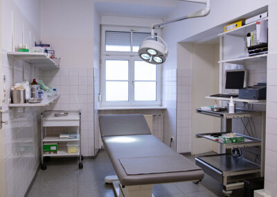 Behandlungszimmer in der Hautarztpraxis in Straubing
